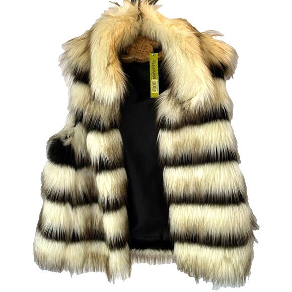 Gianni Bini Jackets & Blazers - NWT Gianni Bini Faux Fur Vest Sz Medium Relaxed Pockets Indie Glam Retail $139